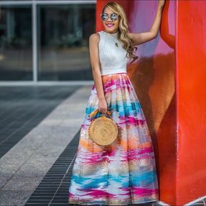 NWT Badgley Mischka Rainbow Skirt Size 6